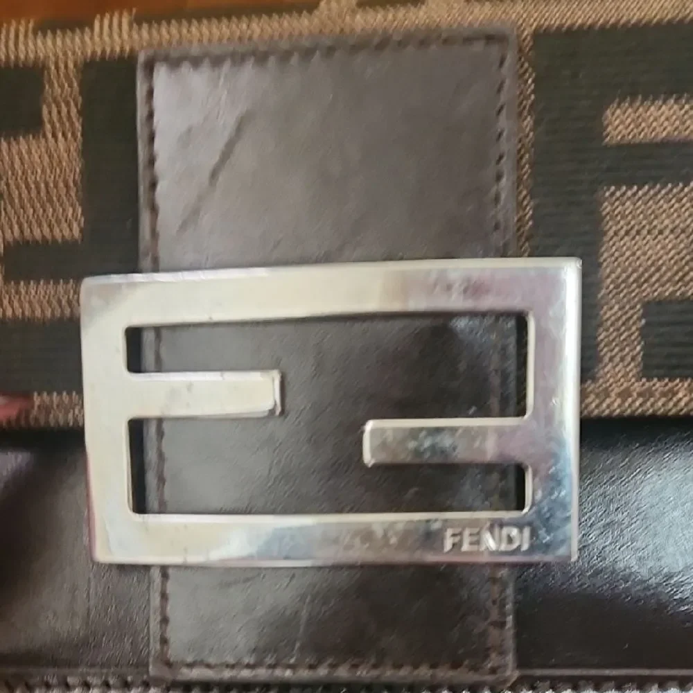 Fendi Zucca  Wallet - Picture 5 of 12